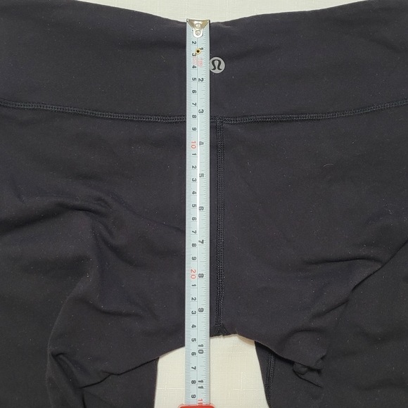 Lululemon leggings. Colour Black, XS - Picture 4 of 4